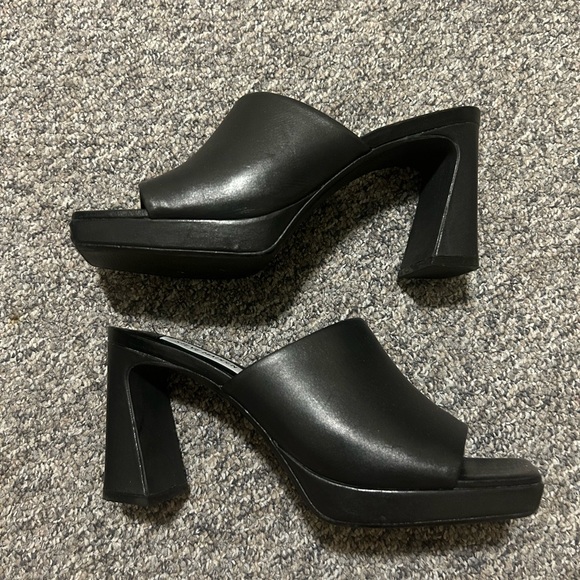 Steve Madden Dedicate Women’s Leather Heels - Picture 3 of 8